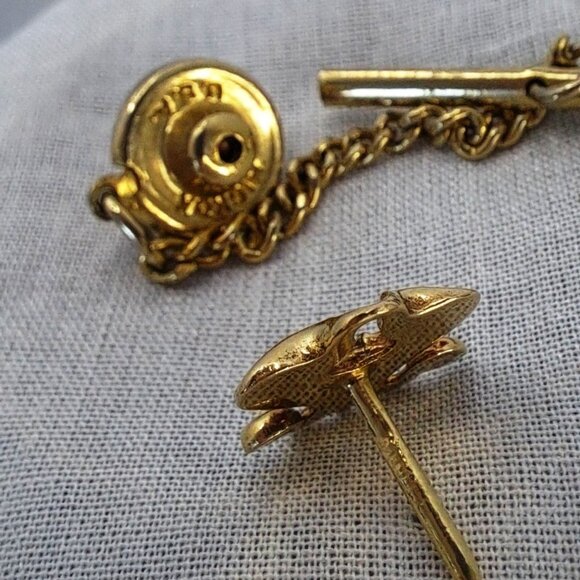 ANTIQUE TIE TACK LAPEL PIN ~ VICTORIAN BEAUTY ~ NOUVEAU ~ FLEUR DE LIS 1880-1900 - Picture 9 of 12